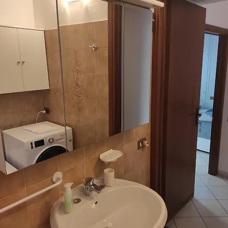 Apartamento Da Giovanni E Margherita Mandello del Lario
