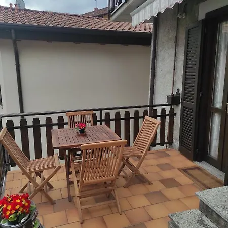 Da Giovanni E Margherita Lejlighed Mandello del Lario