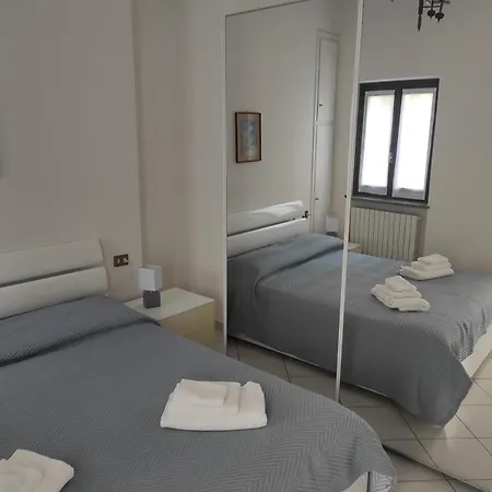 Da Giovanni E Margherita Lejlighed Mandello del Lario